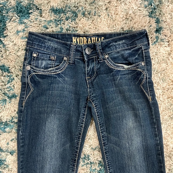 Women’s Bootcut Jeans - Like New - Picture 4 of 4